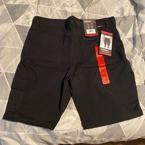 Venture Black Gerry Shorts